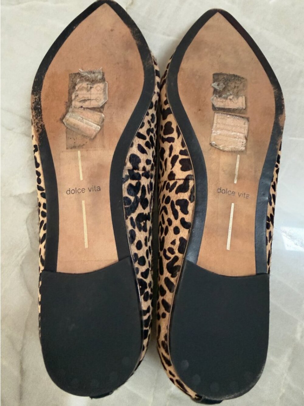Dolce Vita Leopard Calf Hair Pointed Toe Flats - Picture 4 of 4